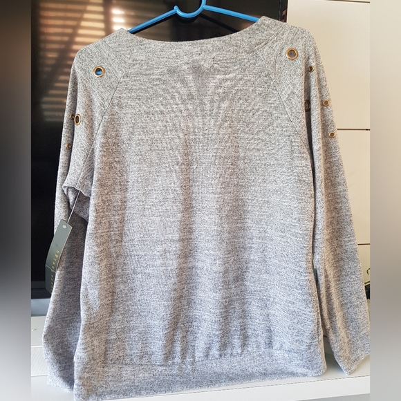 ❤️Fashion top - Picture 2 of 4